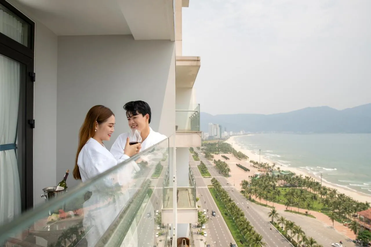 ****  Canvas Danang Beach Hotel Vietnam
