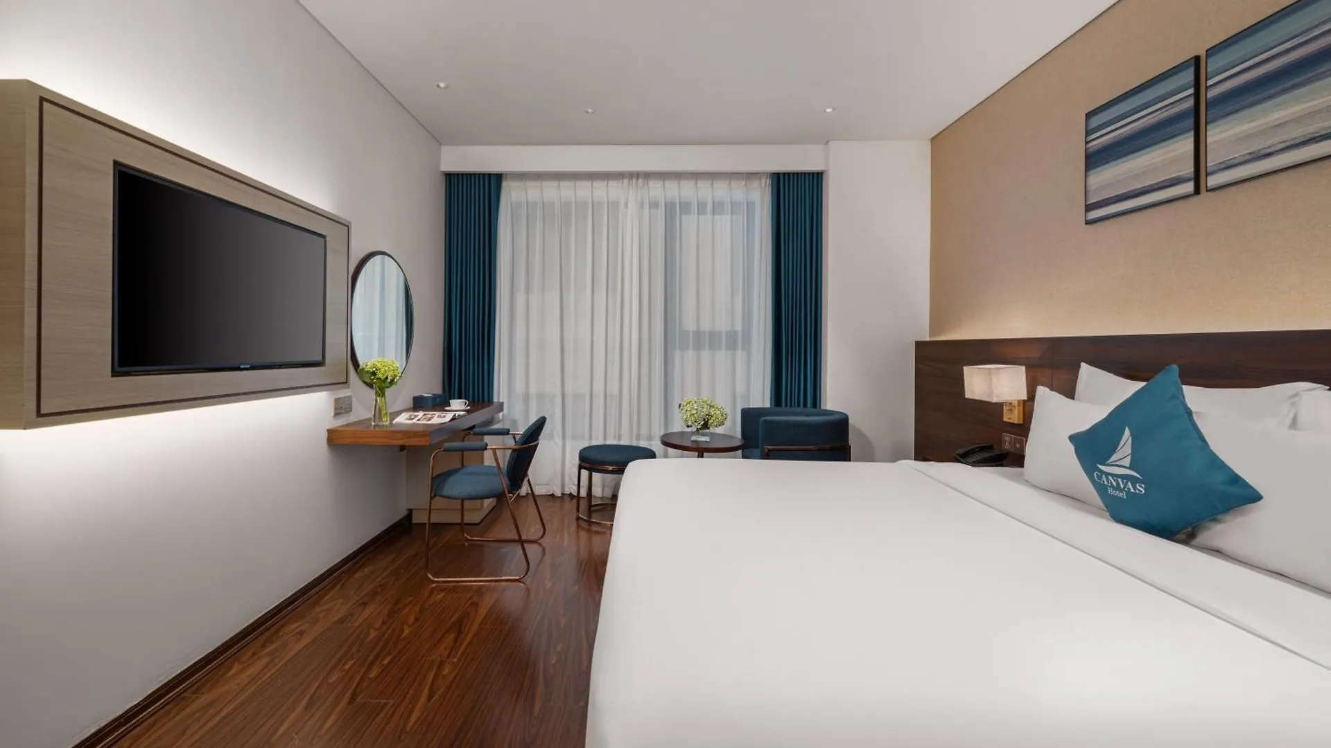 Canvas Danang Beach Hotel 4*, Da Nang