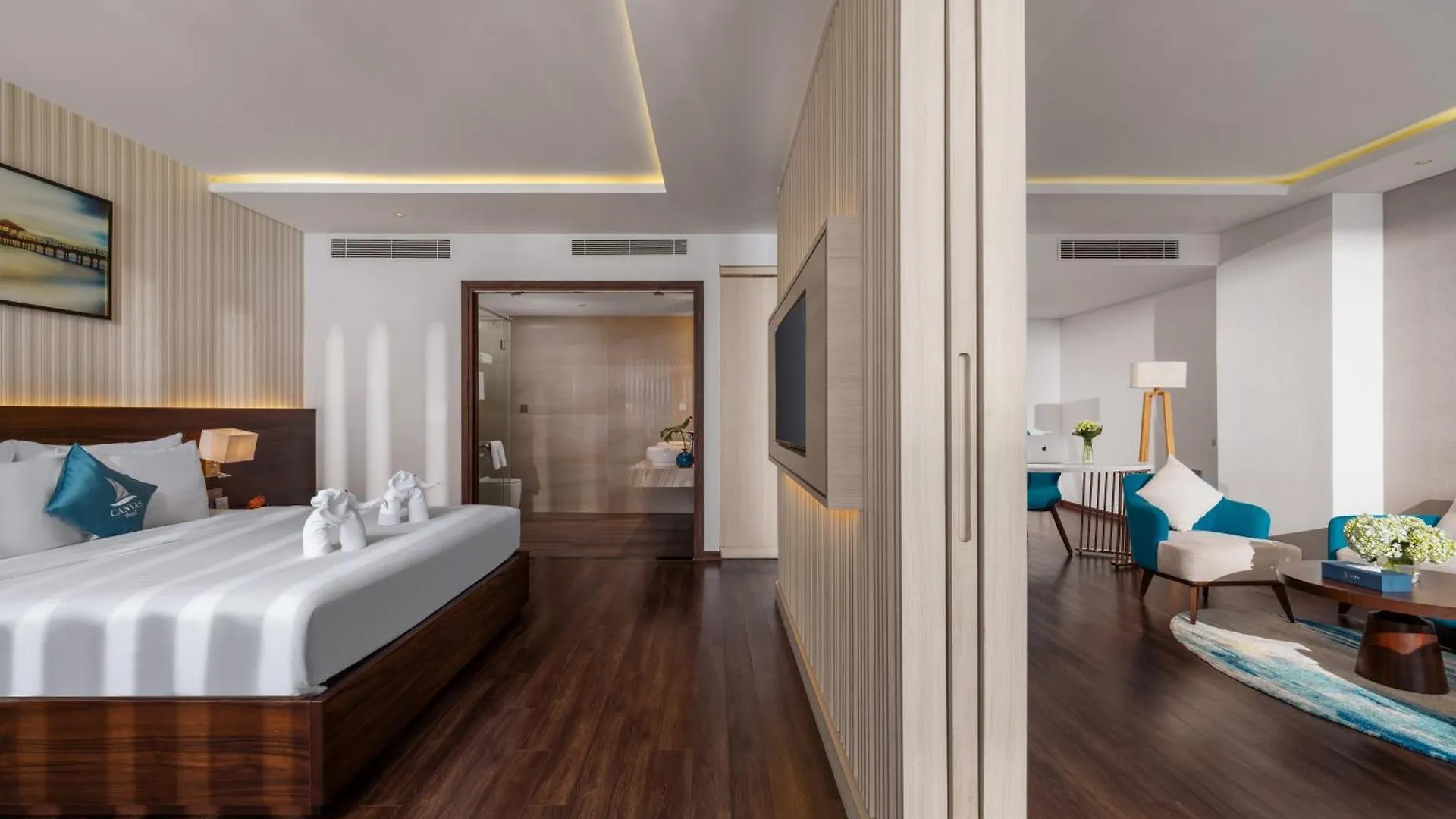 ****  Canvas Danang Beach Hotel Vietnam