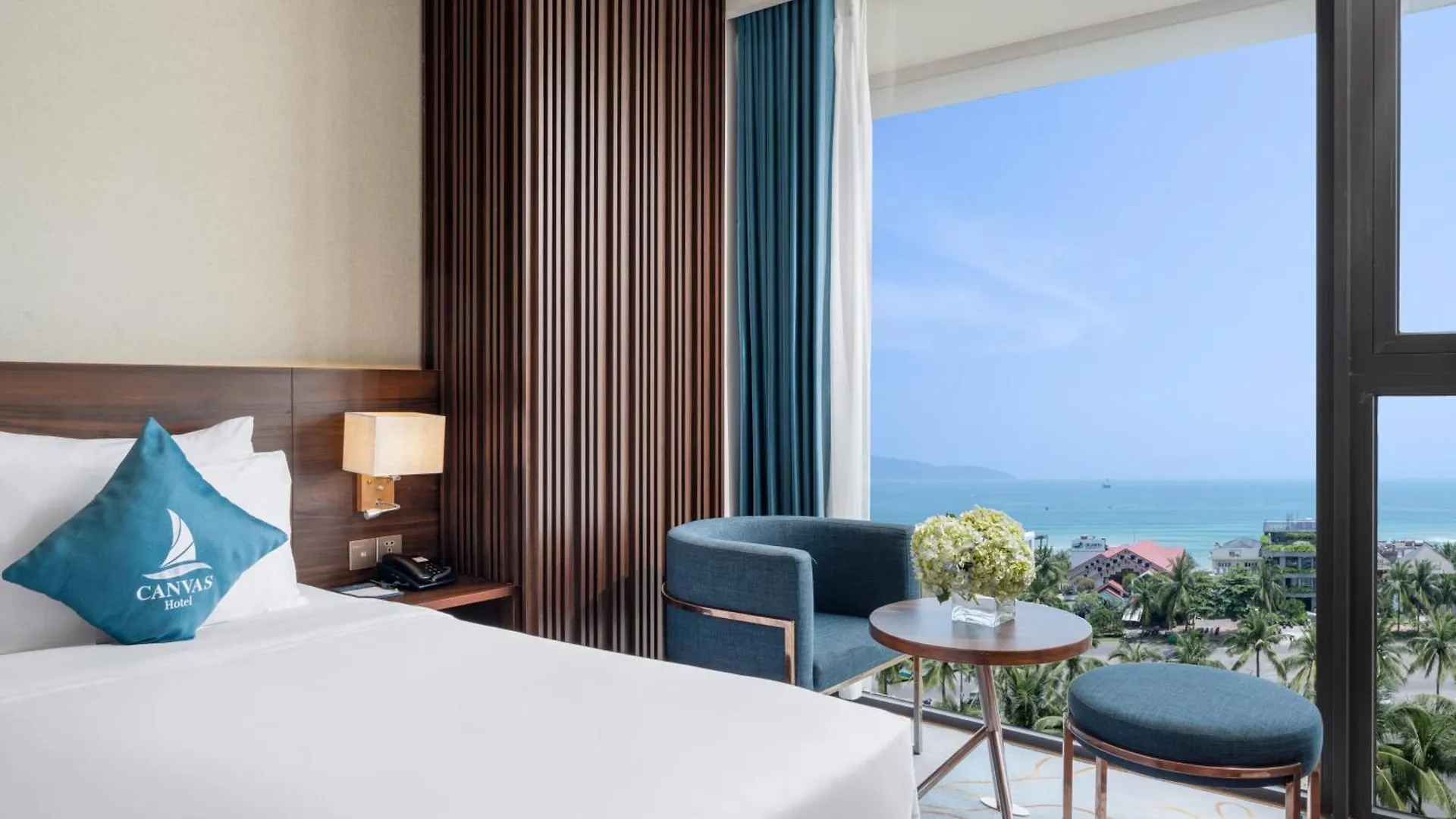 Canvas Danang Beach Hotel Da Nang